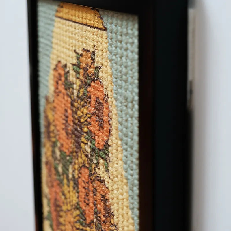 Meow Sunflower Artistic Cat Scratcher